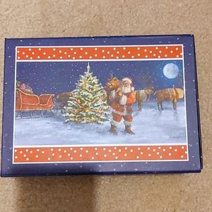 Boxed Christmas cards, 18 with envelopes